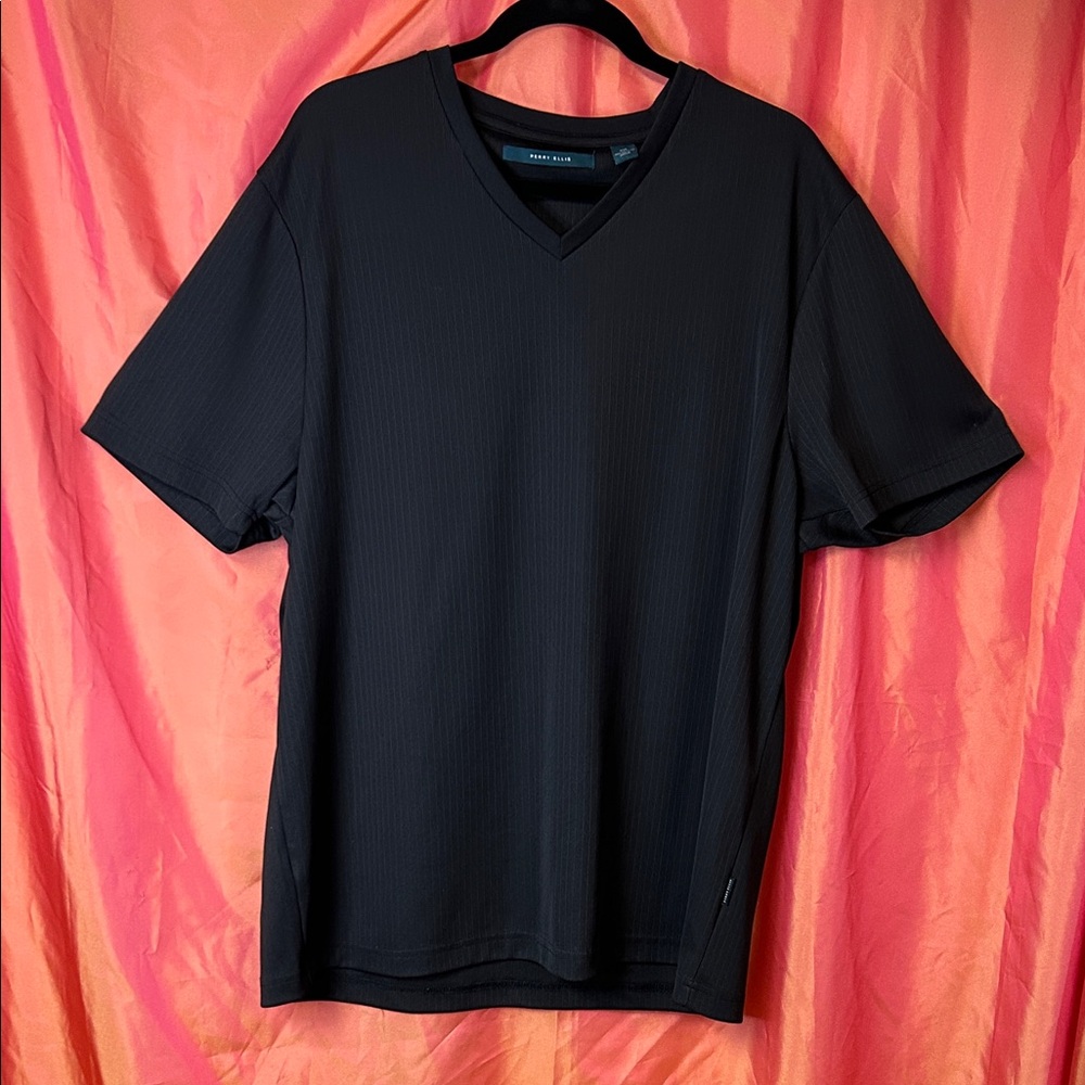 Perry Ellis Men's Black V-Neck Jersey Tee Size XXL Like New Condition